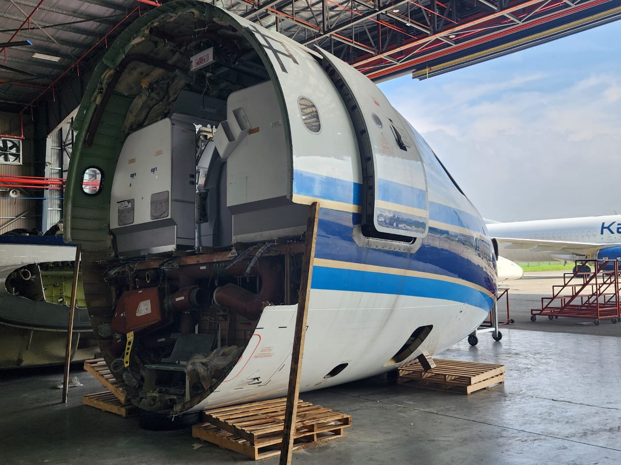 Boeing 737